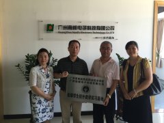 �϶�ǩ��ʵϰ����2